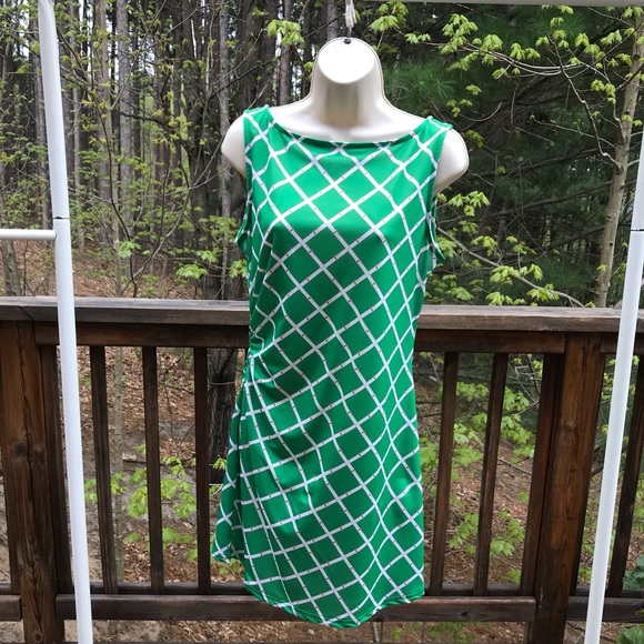 Haley & The Hound green bamboo pattern stretchy sundress, sml - Picture 2 of 7